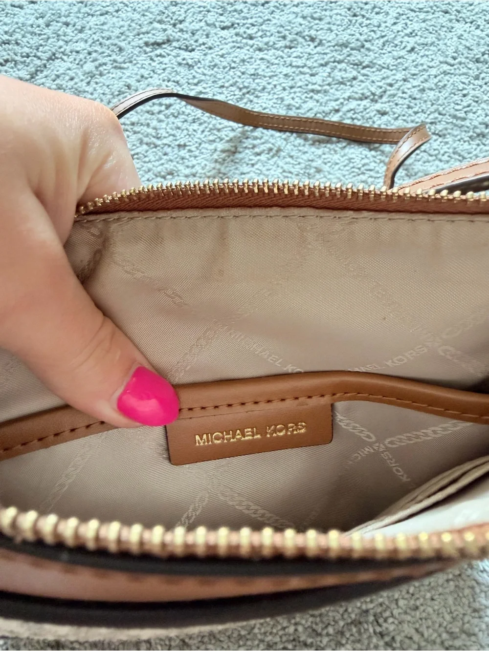 Michael Kors Beige and Brown Signature Crossbody Messenger
